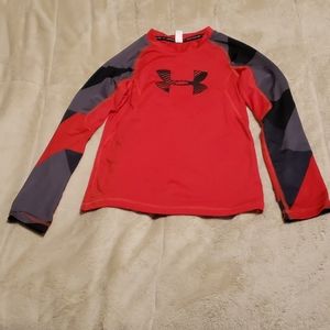 Gently used boys Under Armour long-sleeved t-shirt
